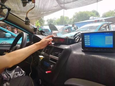 天津出租車管理出新規 車內統一安裝攝像頭，保障出行安全與服務質量
